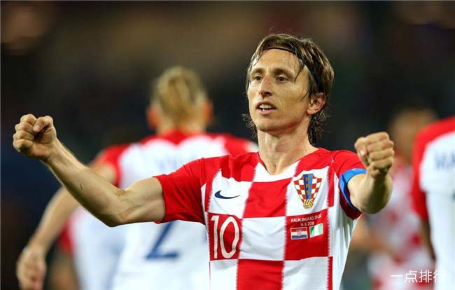 詹子贤关键安打建功