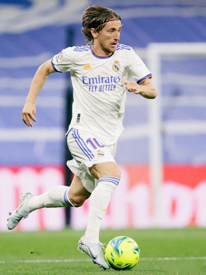 【回放】WTA500布里斯班站1／16决赛：卡林斯卡娅vs佩古拉 第二盘