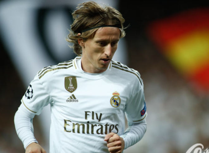 詹姆斯谈隔扣：确实是个起势的机会，但随后我们出现两次失误