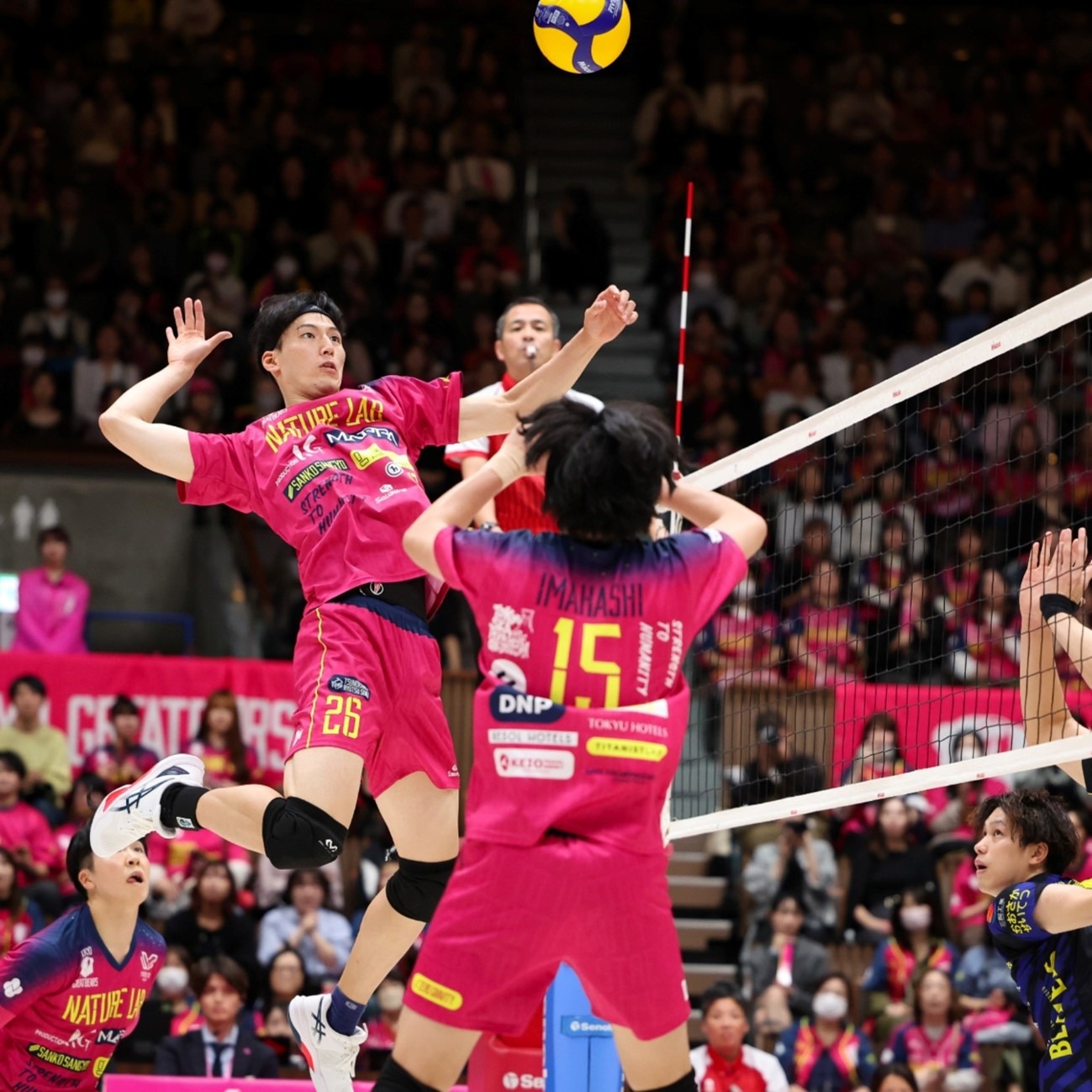 周冠宇加盟凯迪拉克F1车队 担任储备车手