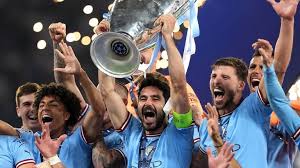 给予裁判更 给予裁判更